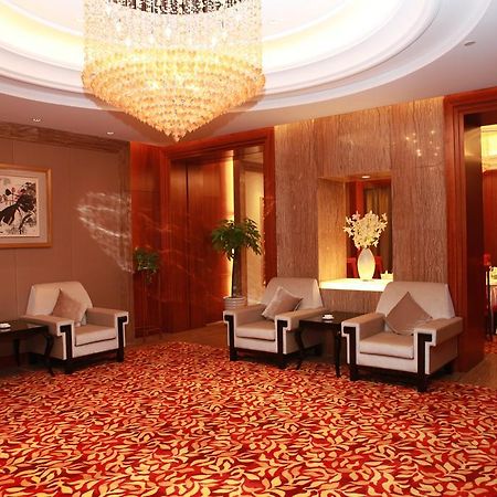 Merryland Traders Hotel Changshu Eksteriør bilde