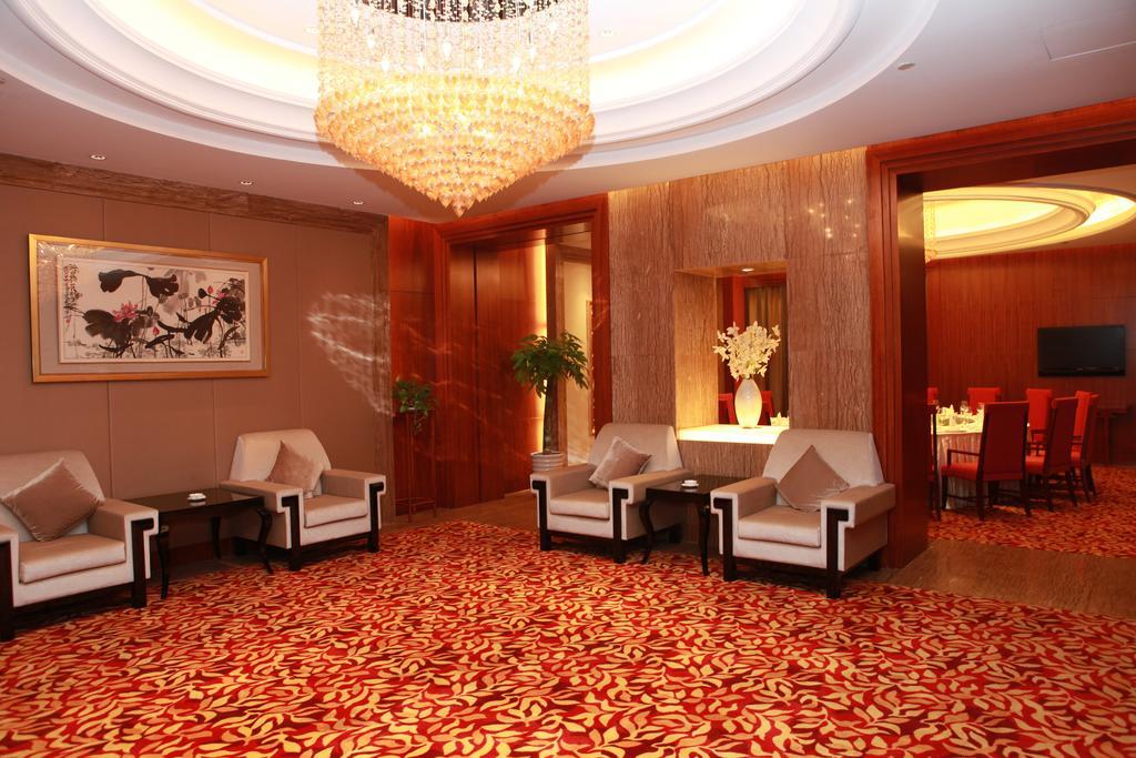 Merryland Traders Hotel Changshu Eksteriør bilde