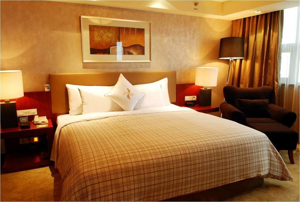 Merryland Traders Hotel Changshu Eksteriør bilde